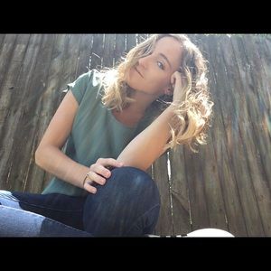 Meet your Posher, Sara